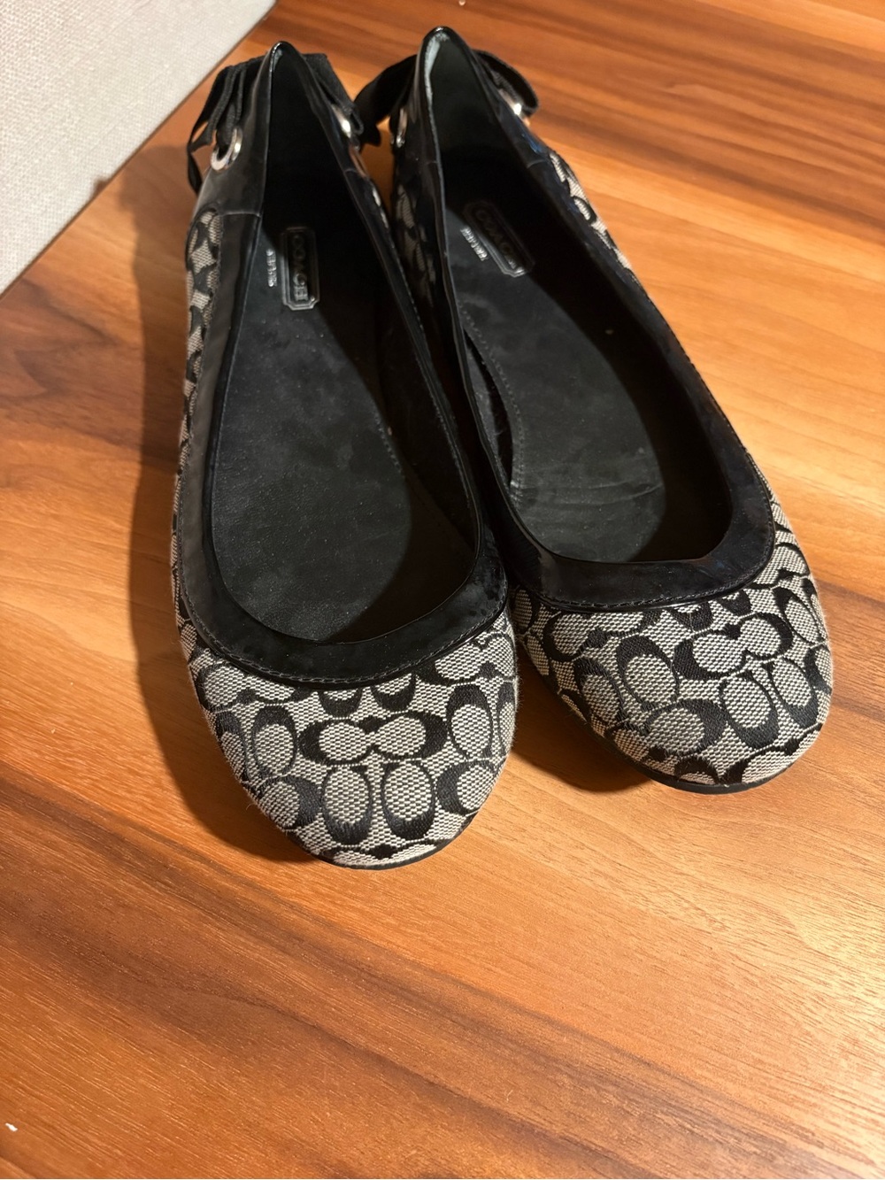 Coach Signature Canvas Black & Gray Ballet Flats